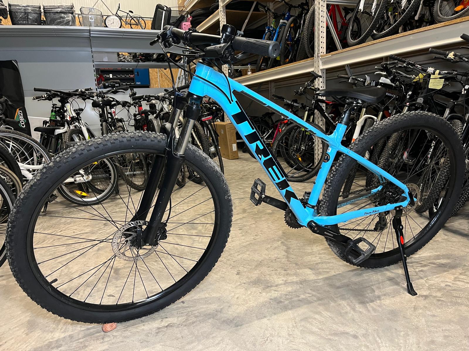 Trek Marlin 5 in 29 Zoll
