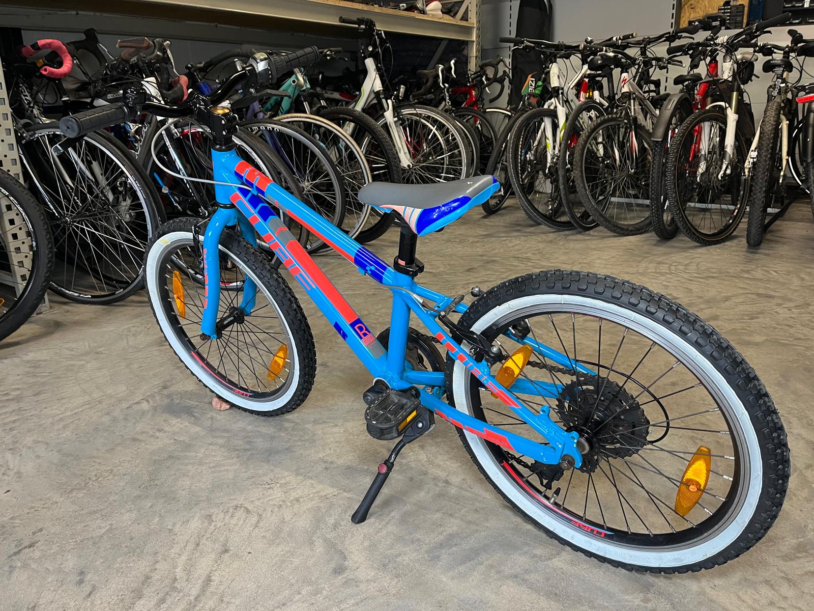 Cube Race 20 Zoll Blau – Bild 4