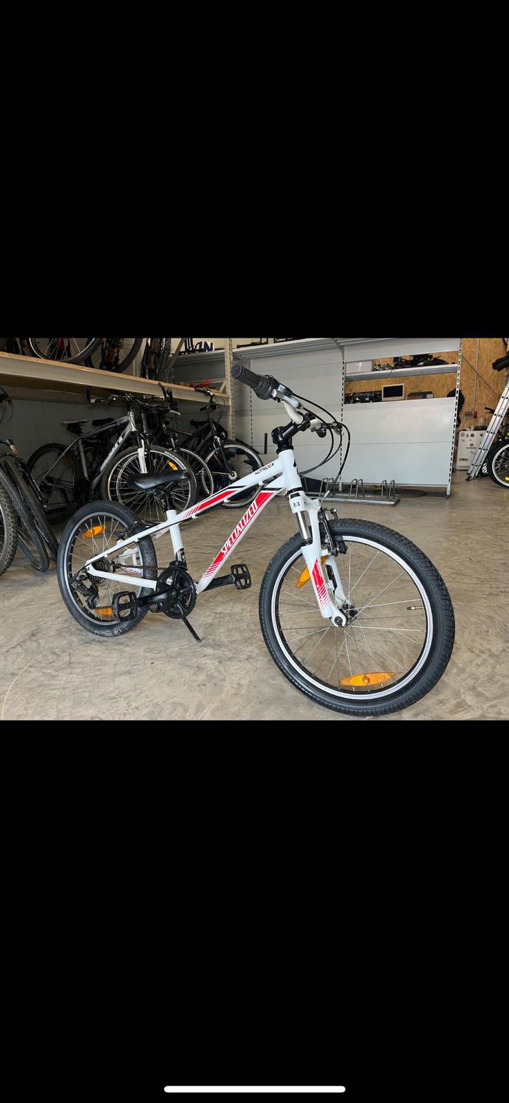 Specialized Hotrock 20 Zoll – Bild 6