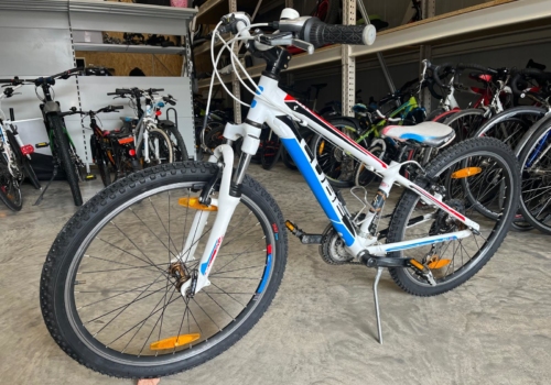 Cube Race 24 Zoll Weiß/Rot